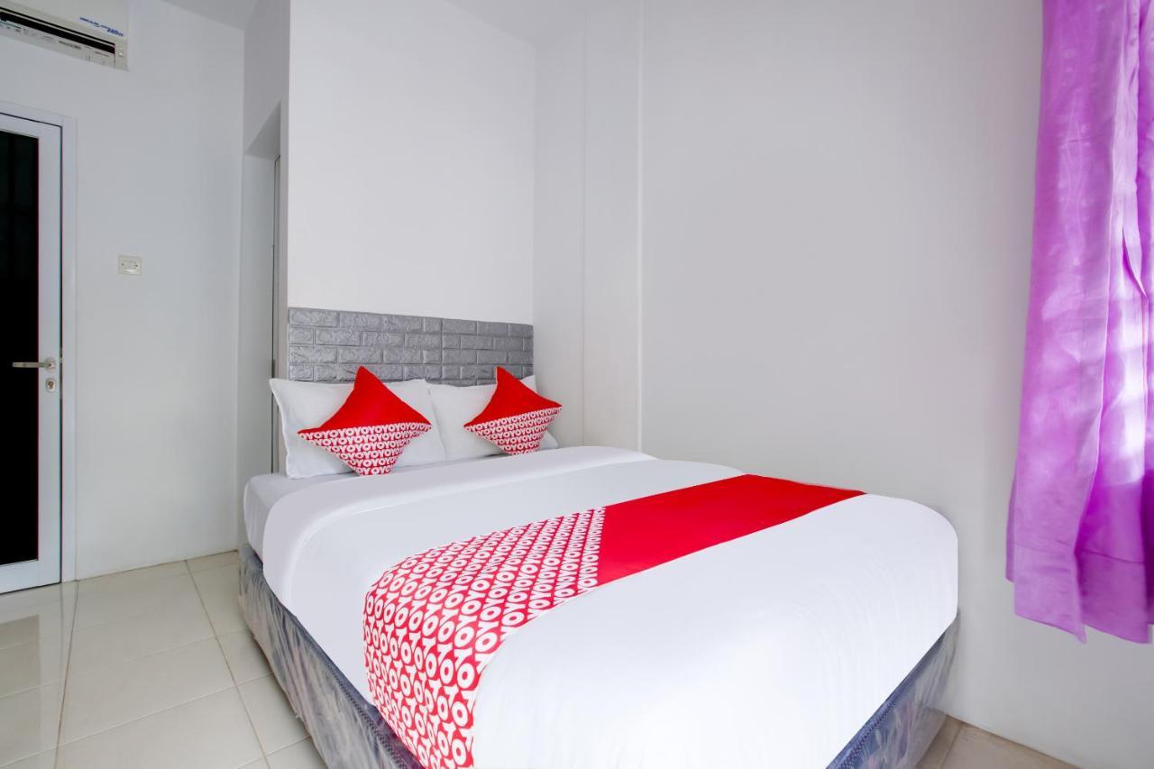 Oyo 3279 Joy Residence Samarinda Exterior foto